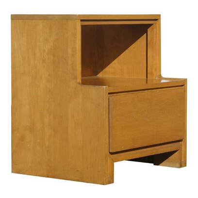 Leslie Diamond designed birch wood night stand for the 1947-1948 ModernMates Range by Conant Ball.