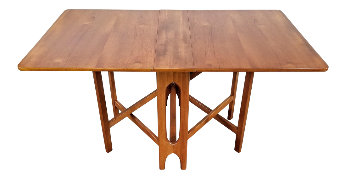 Vintage UK Modern gateleg, drop leaf Sutherland type table in the manner of Norwegian designer Bendt Winge, who designed the original 